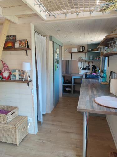 Iekārtas, tiny house Cantal in Marcoles