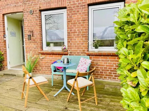 Geibel-Haus FeWo Sandbank bis 4 Personen in Niendorf, Deutschland