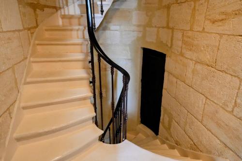 Au Coeur de Bordeaux - B&B et Cave à vin - image 4