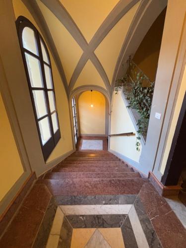 Historic Palazzo - Apartments & Rooms with Private Bathroom, Palermo (foto 7)