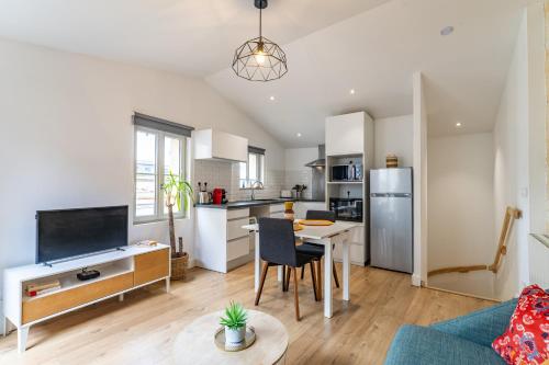 Superbe Appartement avec Terrasse en Centre Ville, Bordeaux (Foto 3)