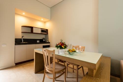 Family Duplex King Suite with Sea View image 2