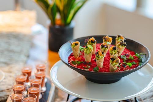 Ayre Gran Hotel Colón - image 2