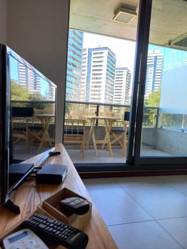 One-Bedroom Apartment image 1