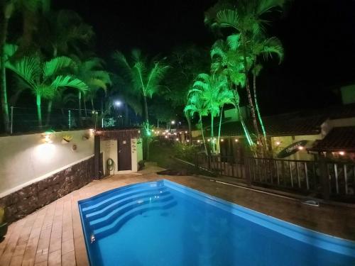 Úszómedence, Chalés Recanto dos Moleiros Ilhabela (Chales Recanto dos Moleiros Ilhabela) in Cocaia