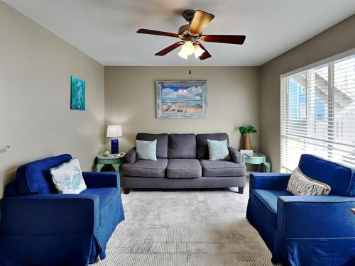 Palms at Cove View 1201 - Babes Place