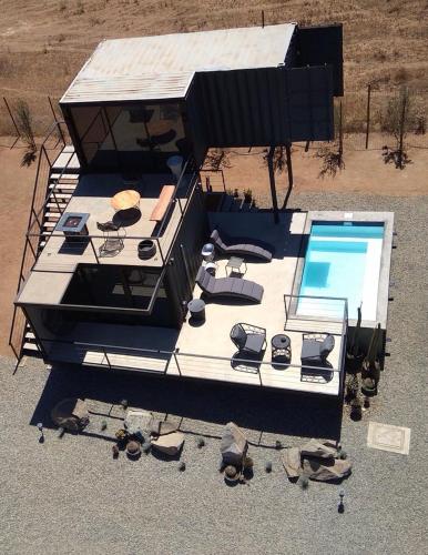 Valle 20 Villa Moderna con Alberca Privada Mayores 12 años, Ensenada