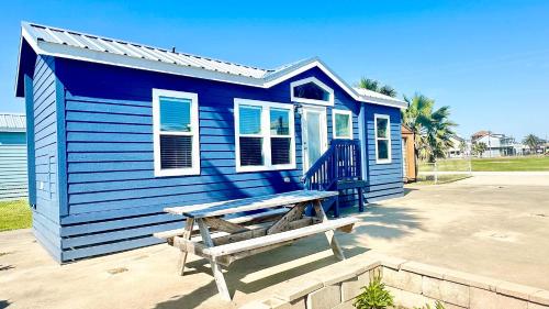 Tiny Home By The Sea in Bolivar Peninsula, USA
