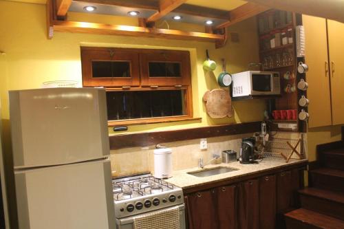 Casa de Montaña Bariloche (Casa de Montana Bariloche) in ปลายา โบนิตา