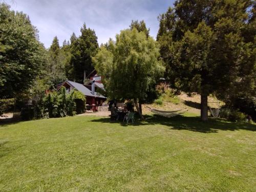 Casa de Montaña Bariloche (Casa de Montana Bariloche) in ปลายา โบนิตา