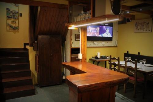 Casa de Montaña Bariloche (Casa de Montana Bariloche) in ปลายา โบนิตา