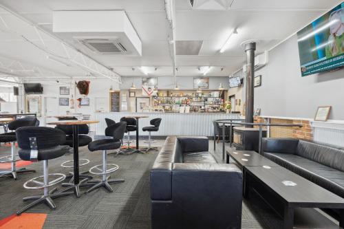 Étterem, Southside Village in Symonston