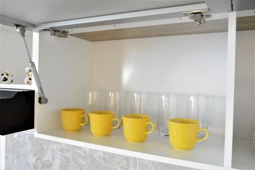 Apto 301 - Remodelado, iluminado y buena vista - Casa Orquídeas, Fusagasugá (foto 9)