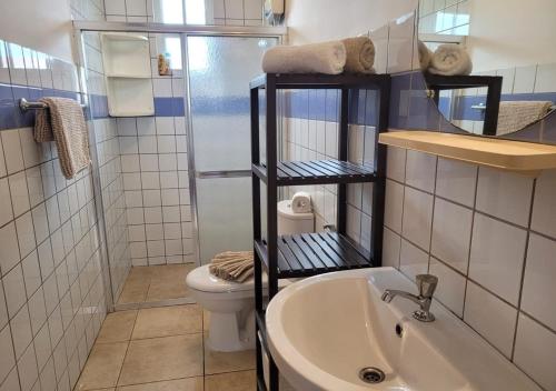 Two-Bedroom Apartment image 9