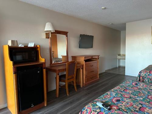 Regal Inn Las Vegas New Mexico - image 2