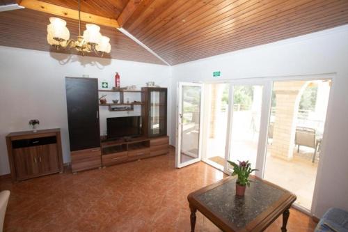 Four-Bedroom Holiday Home