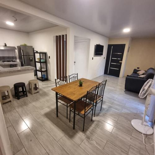 Casa Nael a 2Km del IRTRA in Retalhuleu