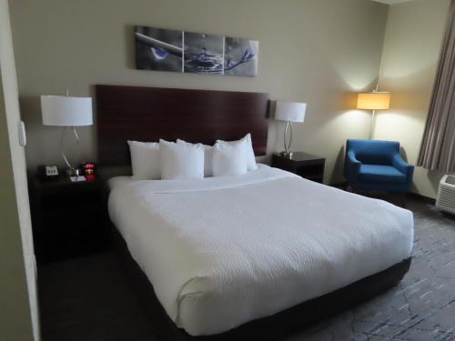 Sleep Inn & Suites Denver International Airport - image 9