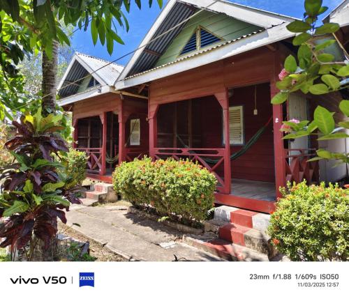 DONDET Garden Guest House - Muang Khong