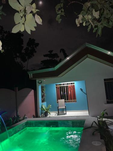 Villa Jade La Fortuna, Family, Fortuna