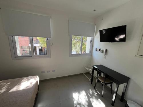Double Room image 4