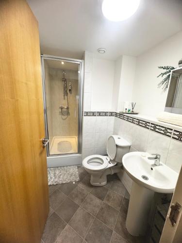 Birmingham City Centre 2-Bed with Private Balcony, Birmingham (foto 8)