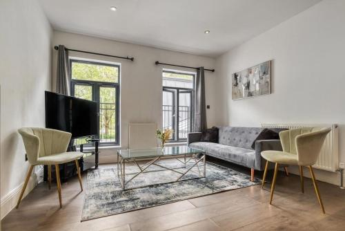 Luxurious Spacious Apartment 2BR 2BA, Londýn
