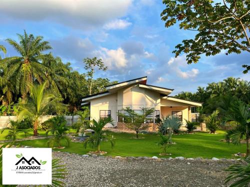 . Casa July