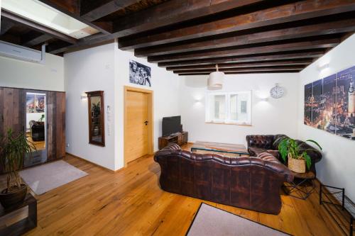 Apartment Black der Sportschule Badura in Leipzig, Deutschland