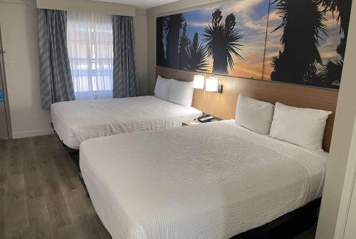 Days Inn by Wyndham Tucson City Center - main image