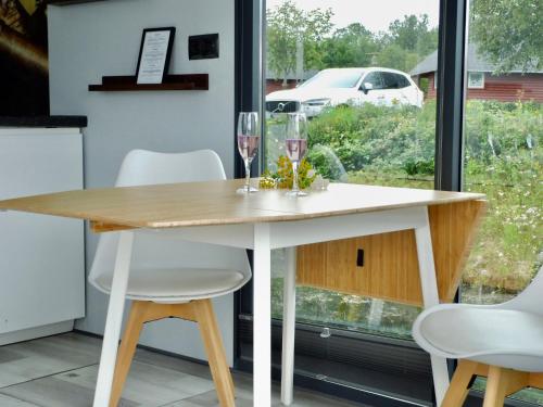 Facilities, Floating freedom by the Dodekalitten in Kragenaes