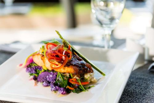 Hilton San Francisco Airport Bayfront - image 25