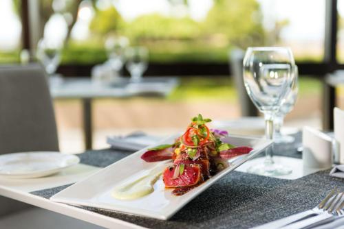 Hilton San Francisco Airport Bayfront - image 33