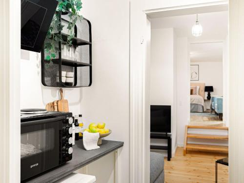 Sanders Downtown Cph- Cozy 2-bdr. apt. near Tivoli - image 14