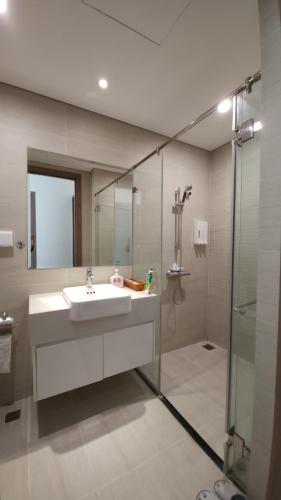 Two-Bedroom Apartment image 4