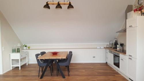 Facilities, Hotel-Ferienwohnungen Cafe Maarblick in Schalkenmehren