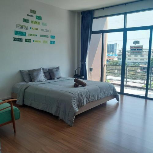 SLEEPY-Homey Don Mueang Airport Hostel, Bangkok