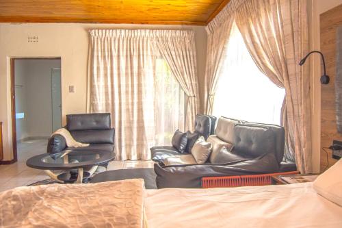 Kololo at 399 Guesthouse & Conference – khách sạn tại Welkom