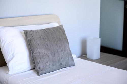 F9 Room 3, Private Room two single beds with shared bathroom in shared Flat, Msida (fotografie 4)