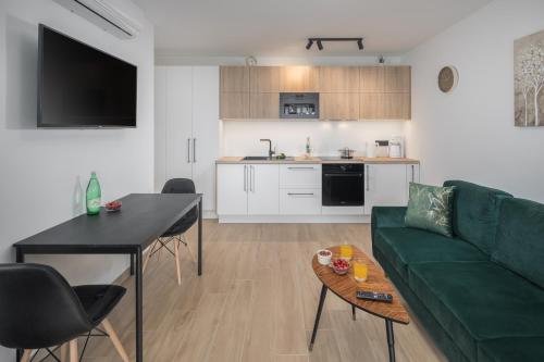 Apartments Špadići - image 12