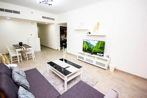 Newly furnished brand new 1BHK in Al Warsan, Dubai (foto 8)