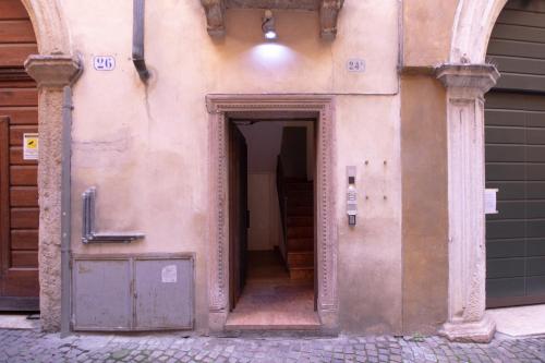 Central Romantic attic in Verona city center, Verona (fotografie 6)
