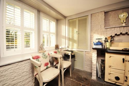 Woodbank Cottage - Cosy Cottage Retreat in 纽顿斯图华特