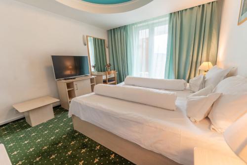 1 double bed