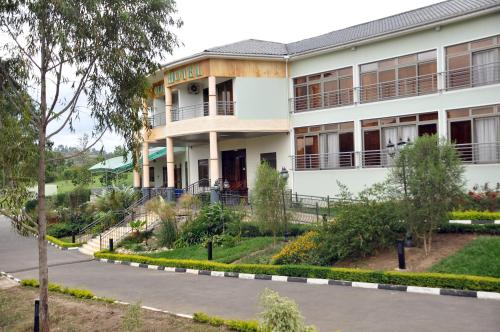 Igongo Country Hotel & Cultural Centre