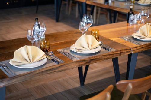 Avec Hotel Avec Hotel