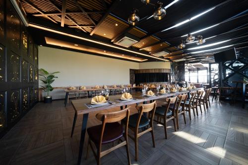 Avec Hotel Avec Hotel