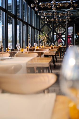 Avec Hotel Avec Hotel