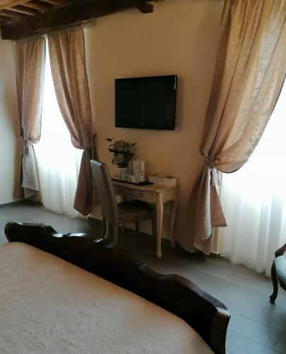 Junior Suite image 1