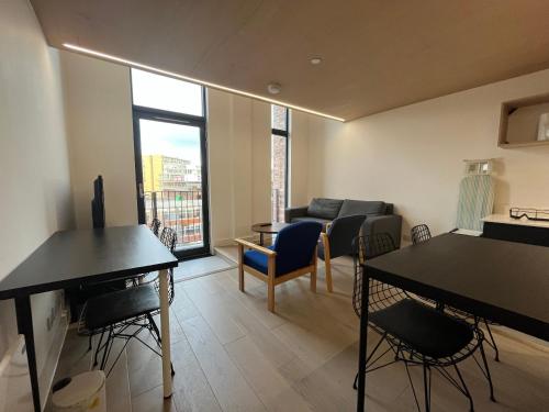 Comfortable 2 Bed Flat Near Deansgate Station